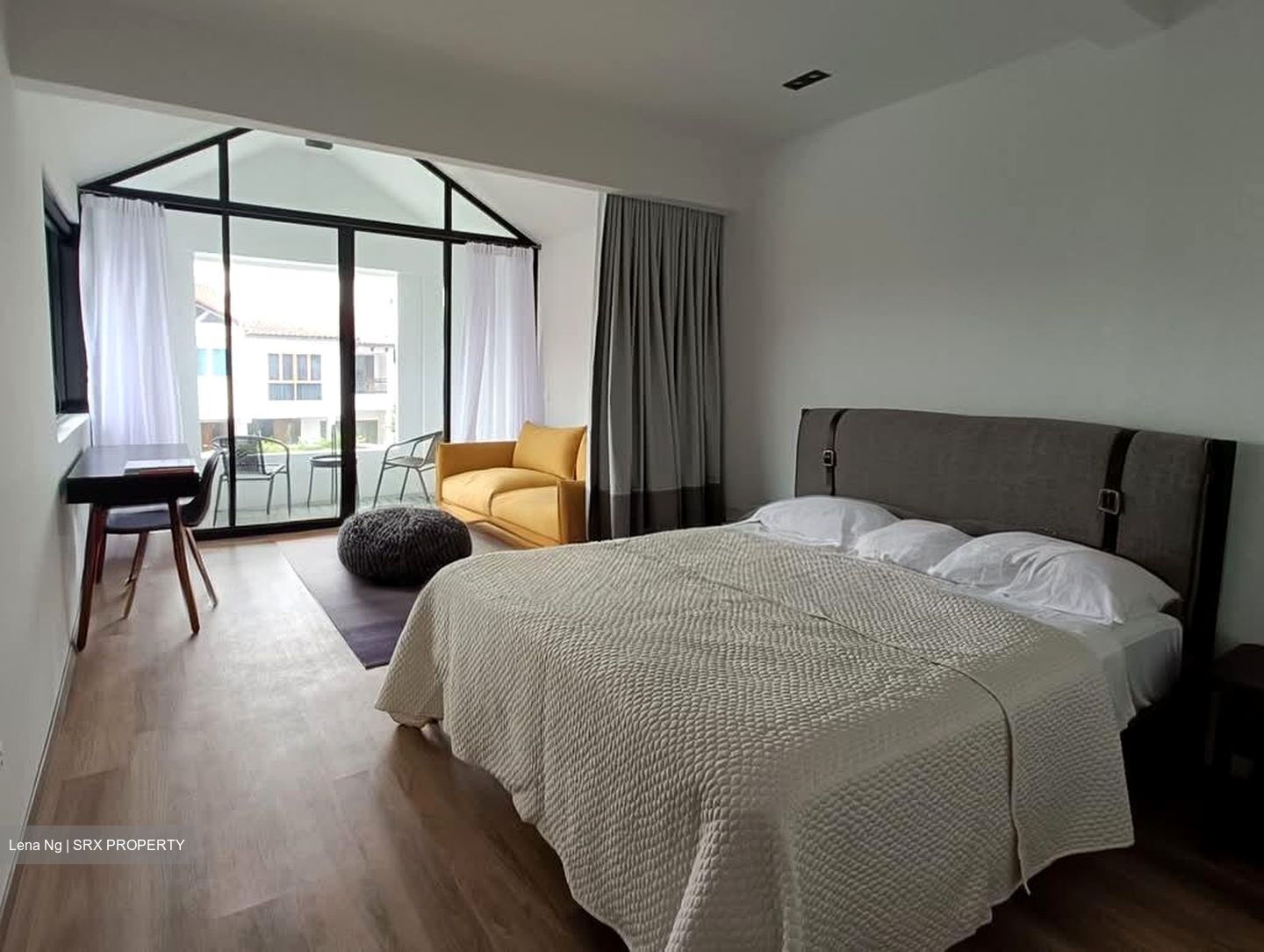 Tai Hwan Garden (D19), Terrace #563438161